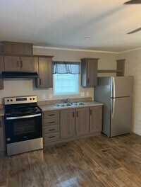 Building Photo - 102 Gaslight Dr