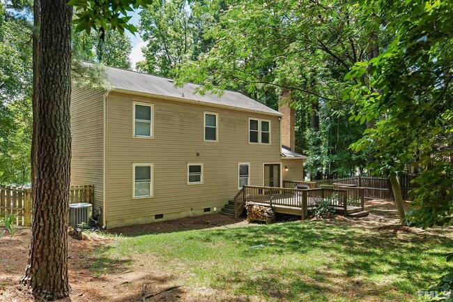 Building Photo - 105 Lone Tree Ct