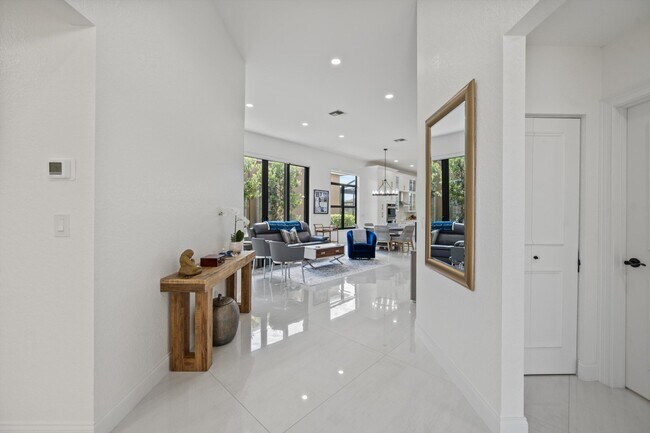 Building Photo - 4413 Barclay Fair Way