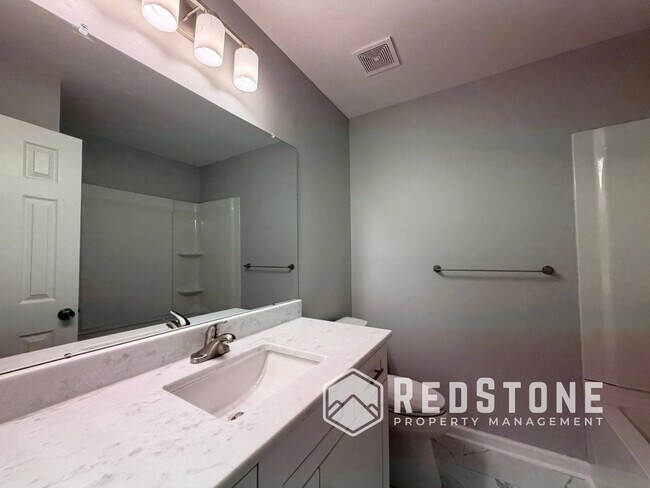 Building Photo - 6489 Bellcross Trl