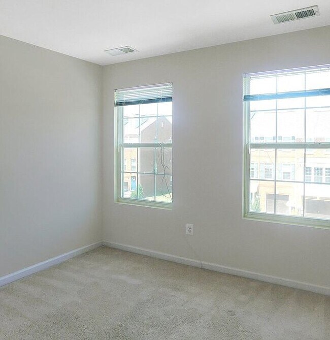 Building Photo - 11813 Sunset Ridge Pl