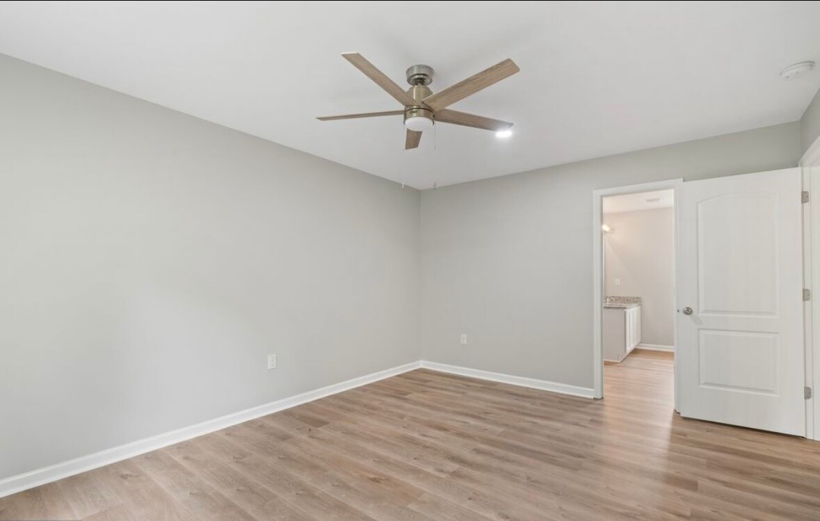 Building Photo - 509 Kinsale Ct