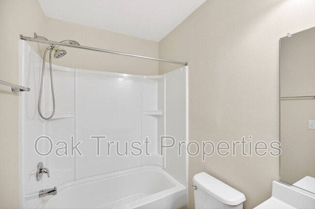 Building Photo - 854 Bibury Ct