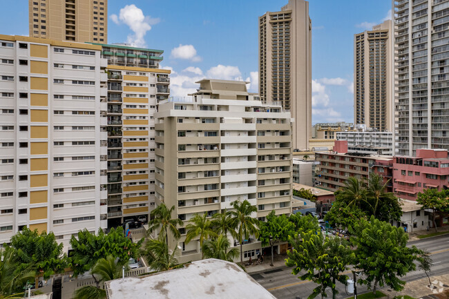 Primary Photo - Kuhio Village