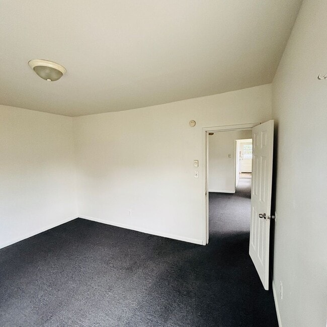 Building Photo - 761-765 S 8th Street