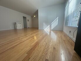 Building Photo - 8350 Blackburn Ave