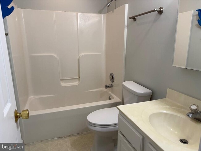 Building Photo - 51 Crystal Hill Ct