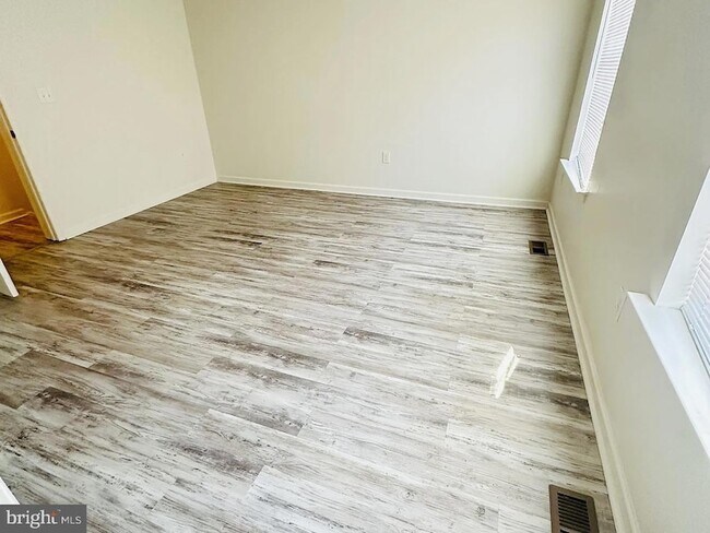 Building Photo - 4935 Laurel Valley Ln