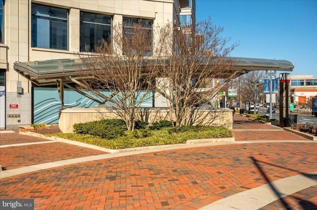 Building Photo - 4515 Willard Ave