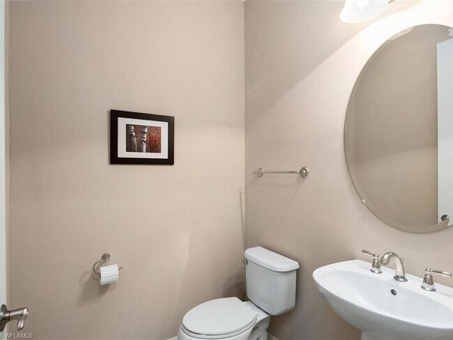 Building Photo - 9071 Albion Ln N