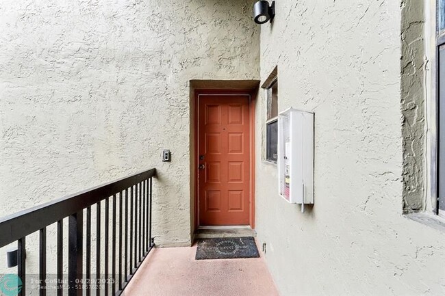 Building Photo - 2534 NW 49th Terrace