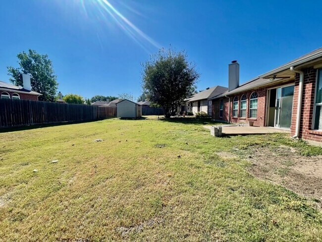 Building Photo - Nice Single Story Home in Crowley