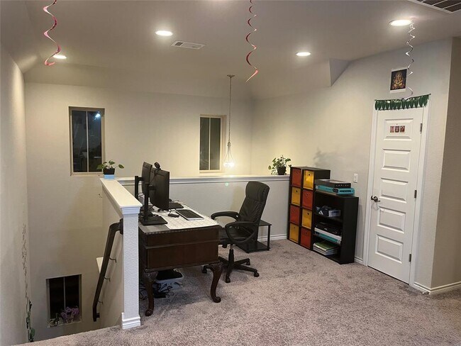 Building Photo - 14104 McCoy Lp