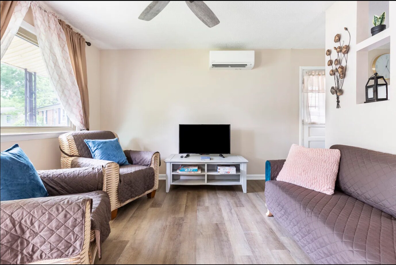 Building Photo - 392 Winchester Rd