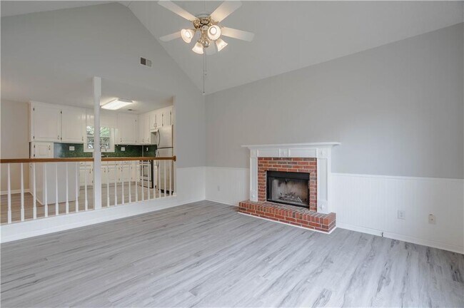 Building Photo - 3158 Parfait Pl