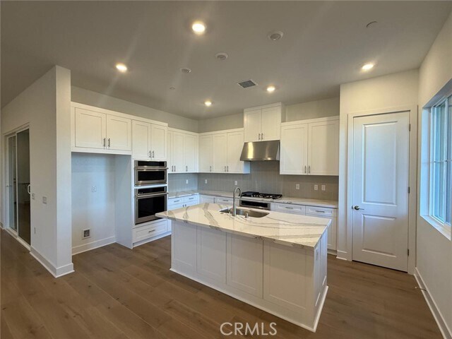 Building Photo - 153 Great Park Blvd