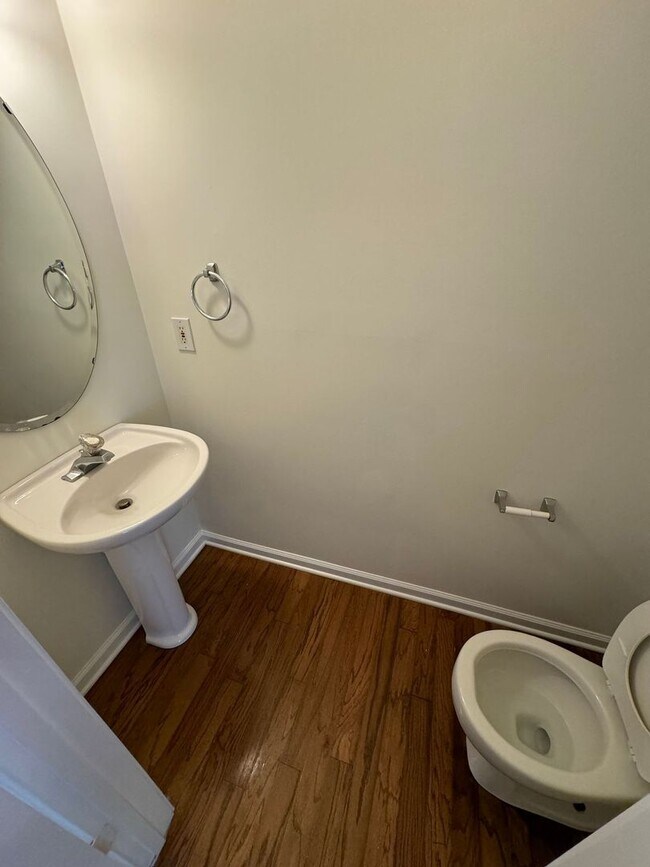 Building Photo - 742 Shellstone Pl