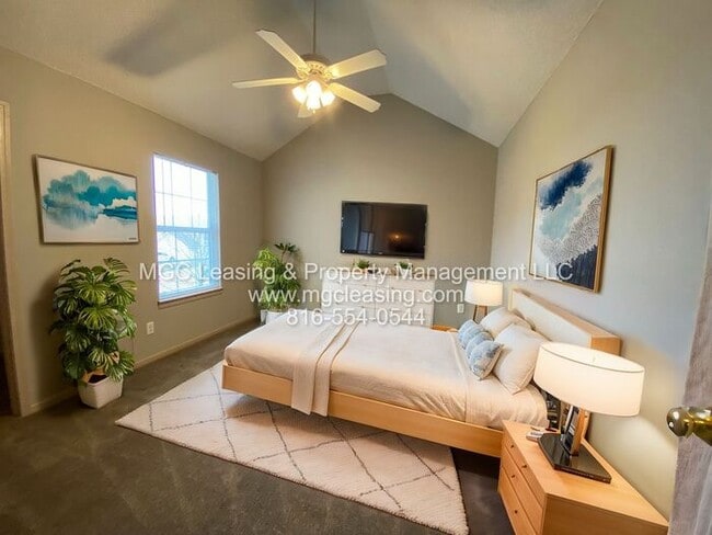 Building Photo - Fall into Comfort and Style at South Garde...