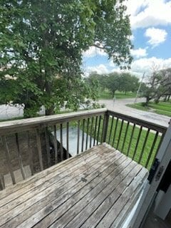 Building Photo - 2 Bedroom, 1 Bathroom, Upstairs unit with ...