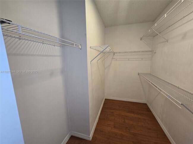 Building Photo - 894 NW 134th Pl