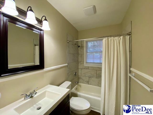 Building Photo - 931 S Brunwood Dr