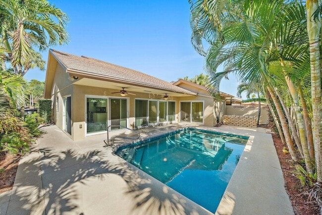 Building Photo - 118 Knoll Way