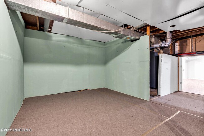 Building Photo - 1841 2nd Ave