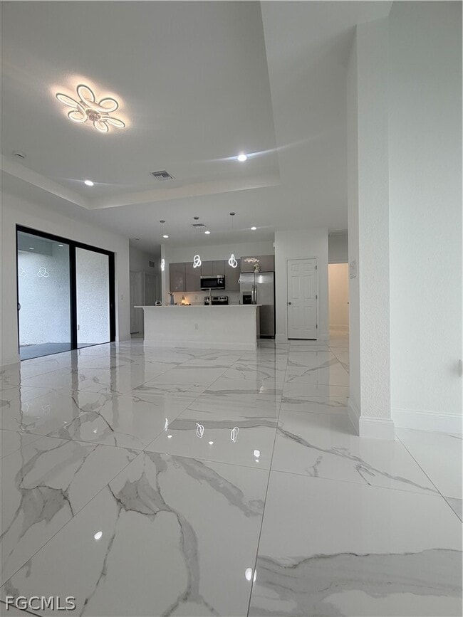 Building Photo - 3804 40th St SW