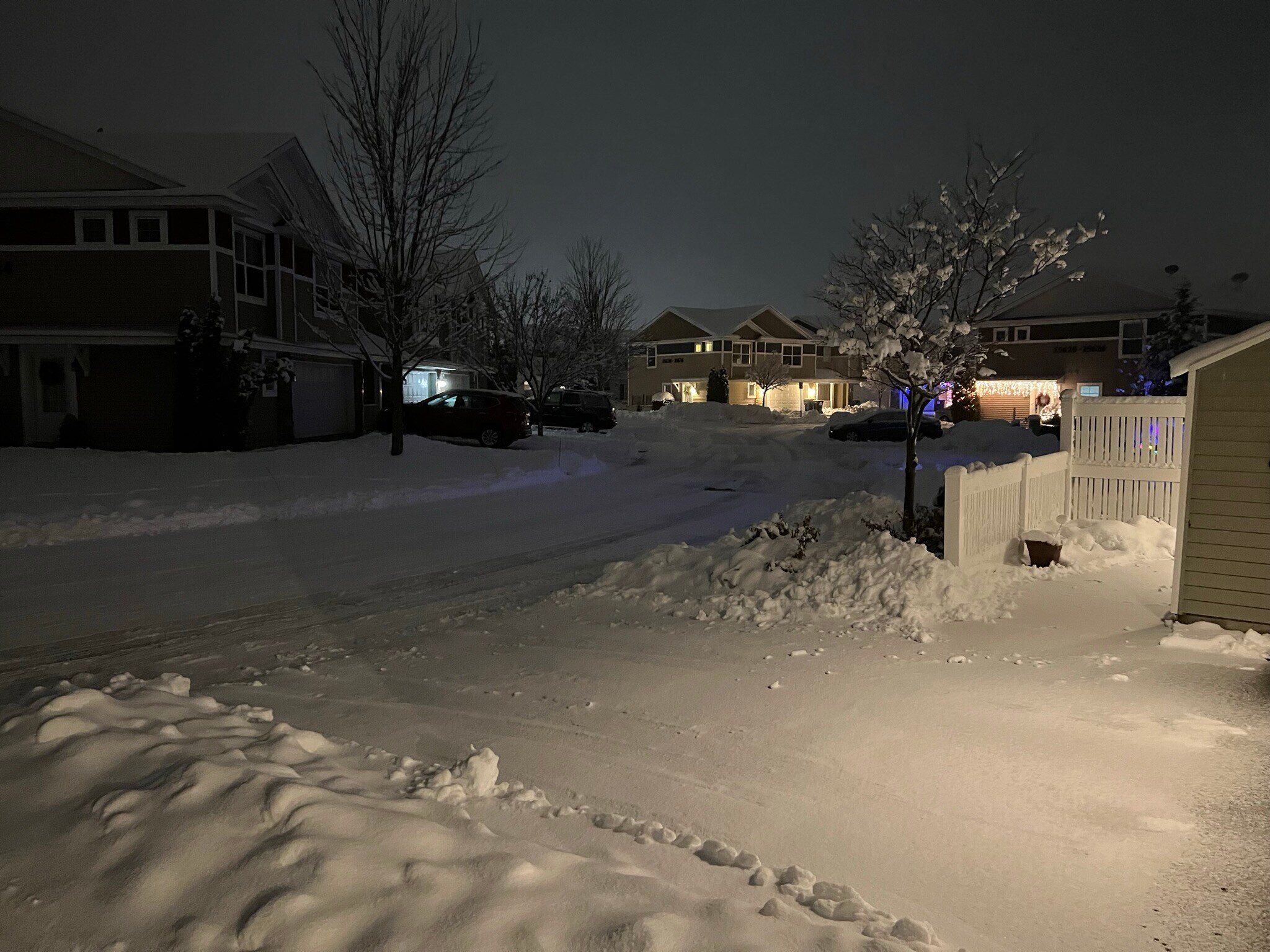 Building Photo - 15600 60th Ave N