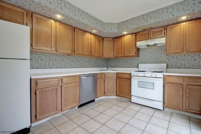 Building Photo - 4006 Riddle Ct