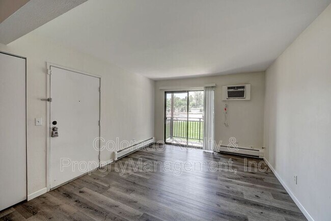 Building Photo - 5995 W Hampden Ave