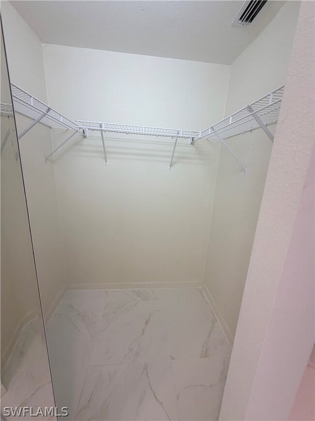 Building Photo - 8220 Ibis Cove Cir