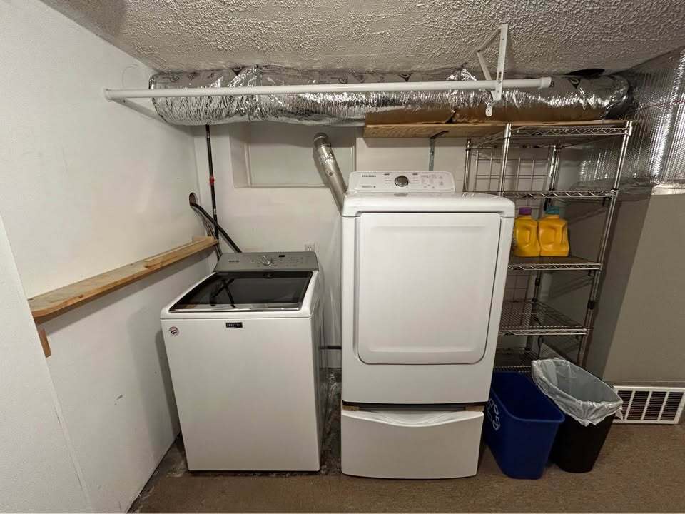 Building Photo - 18 Park Ave