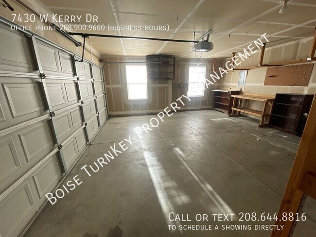 Building Photo - 7430 W Kerry Dr