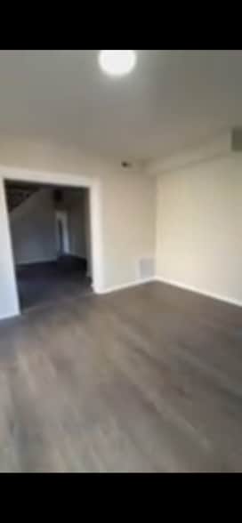 Building Photo - 21 N Gladstone Ave