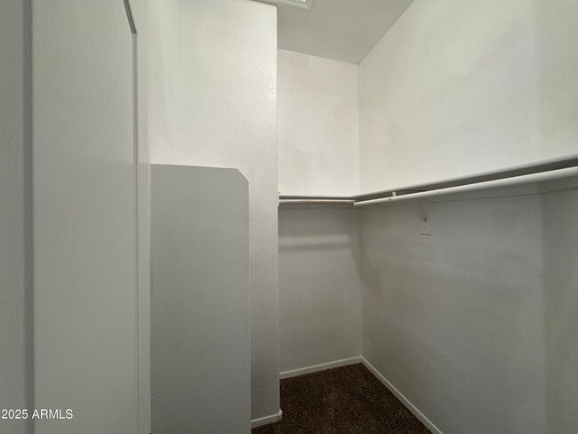Building Photo - 2727 N Price Rd