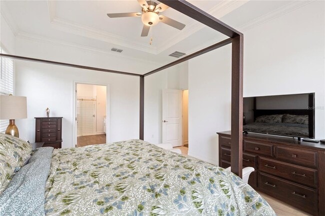 Building Photo - 8692 Little Bluestem Dr