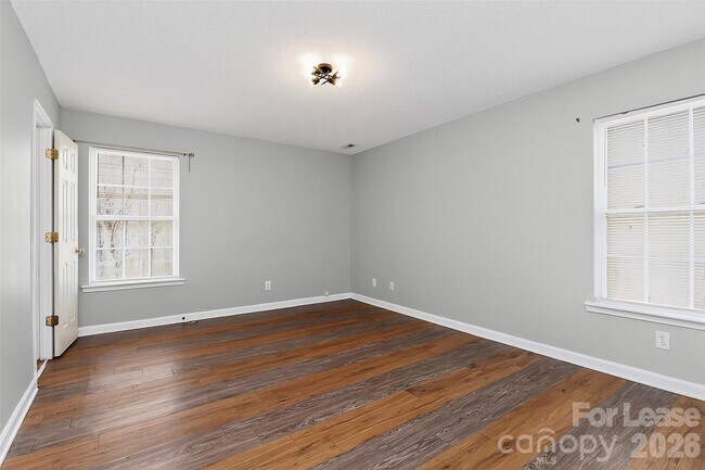 Building Photo - 6238 King George Dr