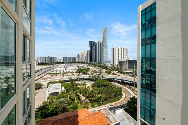 Building Photo - 150 Sunny Isles Blvd