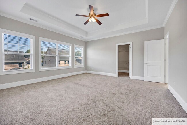 Building Photo - ONE STORY EXECUTIVE HOME READY FOR YOU IN REGATTA FOREST