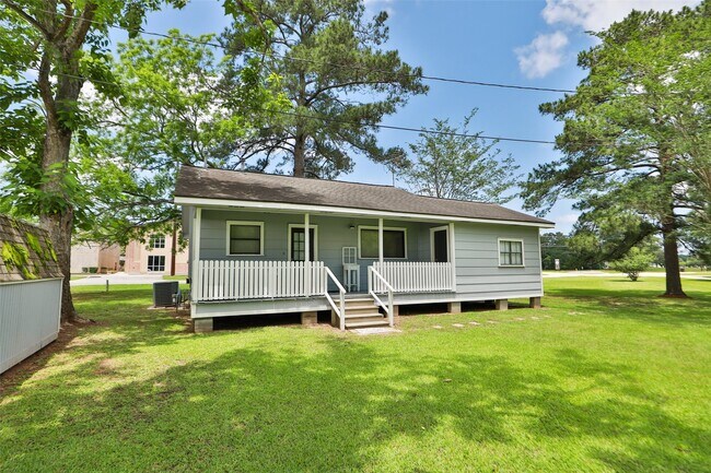 Building Photo - 18419 Buddy Riley Blvd