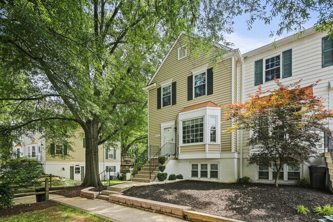 Building Photo - Crofton, MD