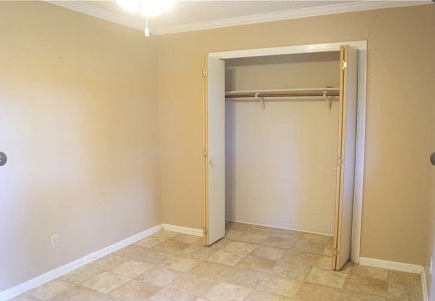 Building Photo - 101 Stubblefield Dr