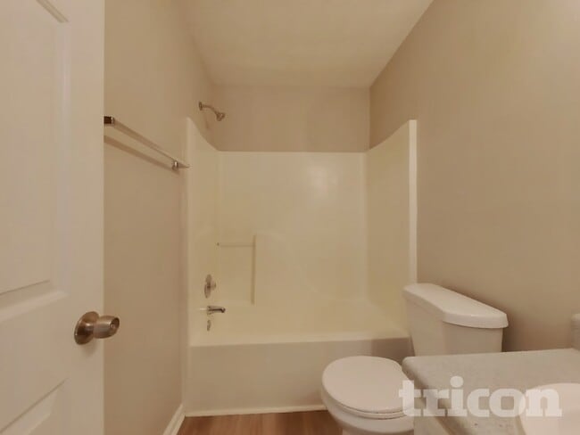 Building Photo - 220 Stevenson Trail