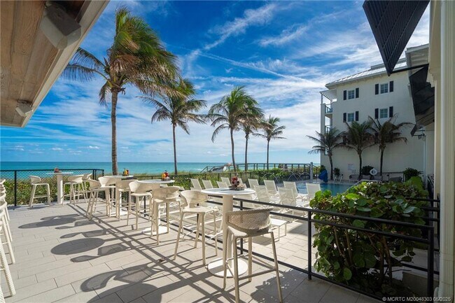 Building Photo - 3541 NE Ocean Blvd