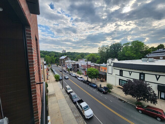 Building Photo - 3712 Midvale Ave