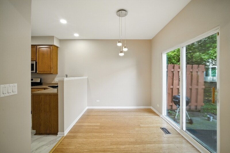 Building Photo - 3412 Blue Ridge Dr