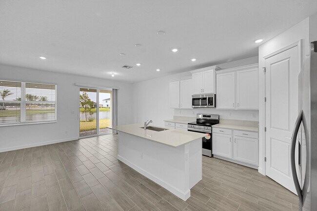 Building Photo - 3581 Angler Dr