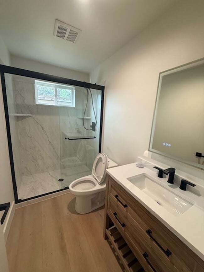 Building Photo - BRAND NEW 2 BEDROOM / 1 BATHROOM ADU READY TO BE MOVED IN