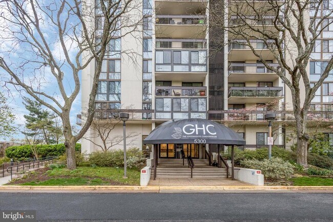 Building Photo - 5300 Holmes Run Pkwy